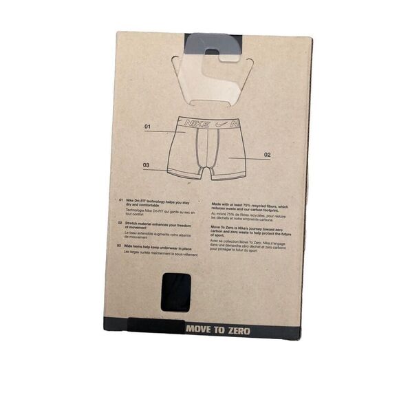 Nike Boys Dri-Fit Essential 3-Pack Boxer Briefs Size Medium - Picture 2 of 3
